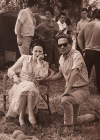 Pier Paolo Pasolini e Silvana Mangano durante le riprese del film Edipo Re in una fotografia della Agenzia Dufoto