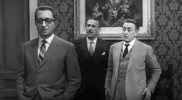 Aroldo Tieri with Peppino De Filippo and Totò back in a scene from the movie Chi si ferma è perduto directed in 1961 by Sergio Corbucci
