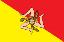 Bandiera della Sicilia gialla e rossa con la Trinacria al centro