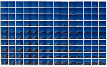 Mosaico Polaroid di centimetri 97x148 denominato Ruota dinamica realizzato da Maurizio Galimberti